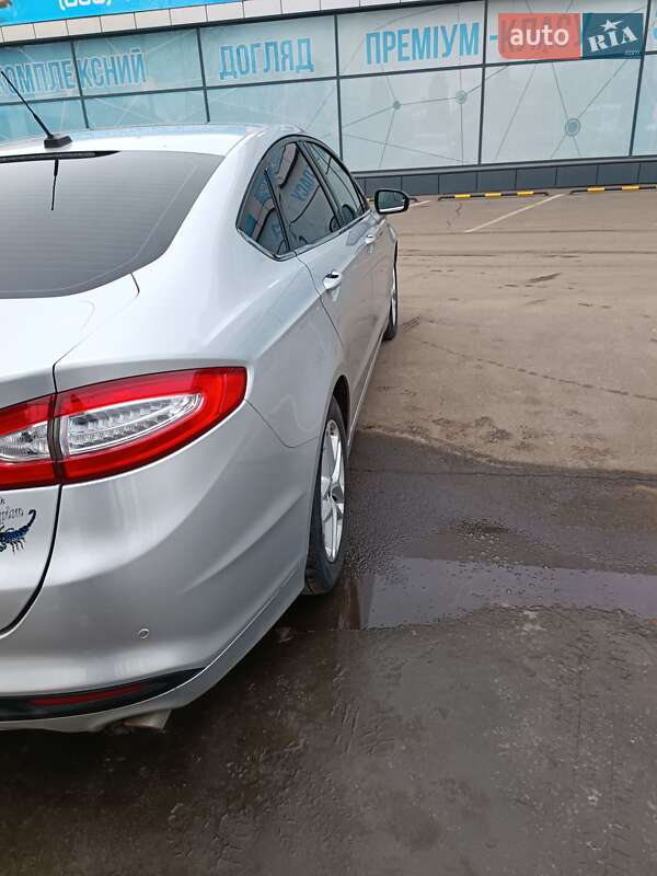 Седан Ford Fusion 2013 в Полтаве