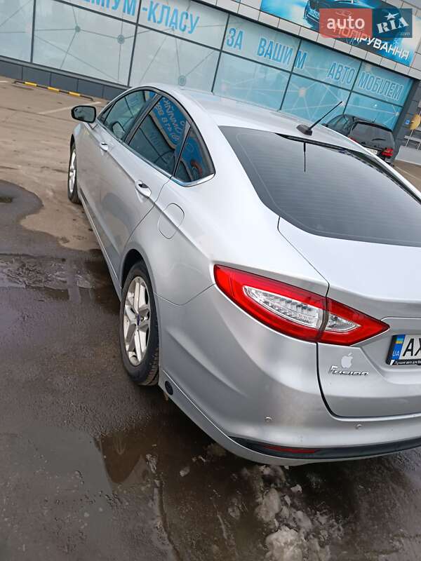 Седан Ford Fusion 2013 в Полтаве