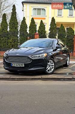 Седан Ford Fusion 2013 в Києві