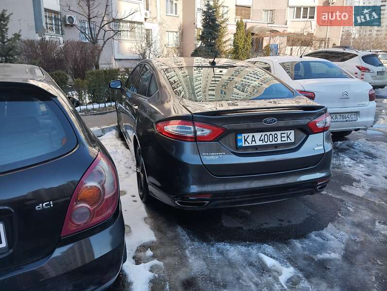 Седан Ford Fusion 2016 в Киеве