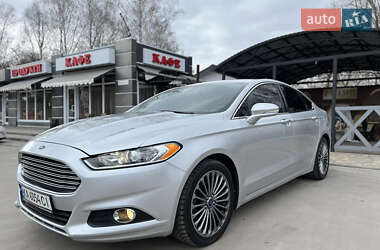 Седан Ford Fusion 2016 в 