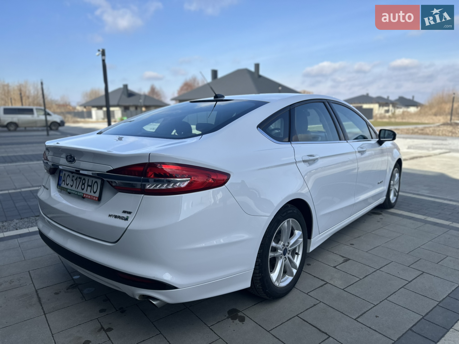 2017 Ford Fusion - мініатюра 19