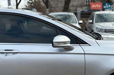 Седан Ford Fusion 2014 в 
