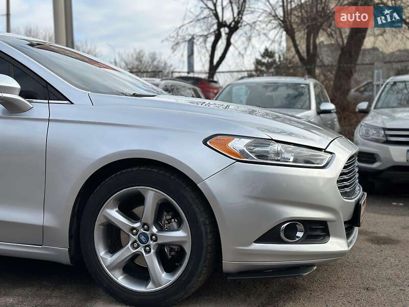 Седан Ford Fusion 2014 в Вінниці фото 5 Седан Ford Fusion 2014 в Вінниці