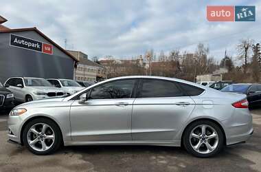 Седан Ford Fusion 2014 в 