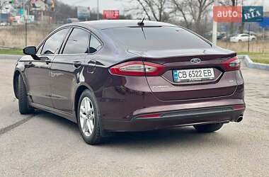 Седан Ford Fusion 2012 в 