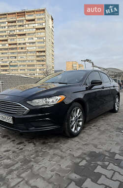 Седан Ford Fusion 2017 в 