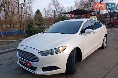 Седан Ford Fusion 2014 в Києві