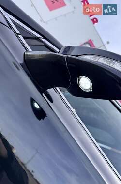 Седан Ford Fusion 2016 в 