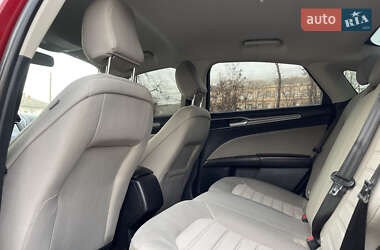 Седан Ford Fusion 2020 в 
