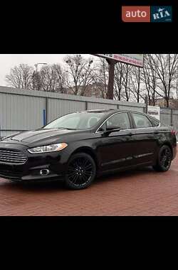 Седан Ford Fusion 2015 в Луцке