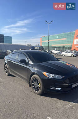 Седан Ford Fusion 2016 в Киеве