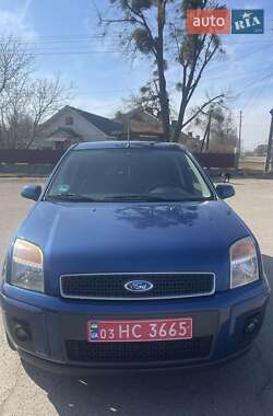Хэтчбек Ford Fusion 2007 в 
