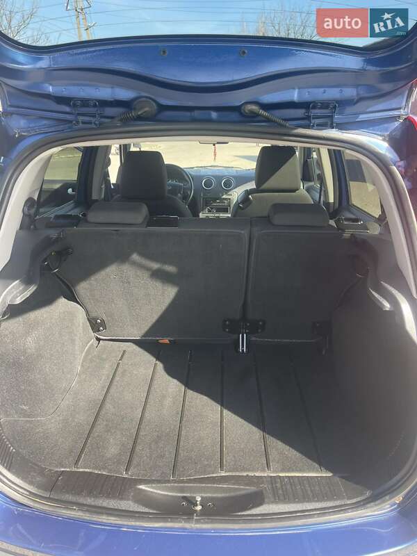 Хэтчбек Ford Fusion 2007 в Ровно