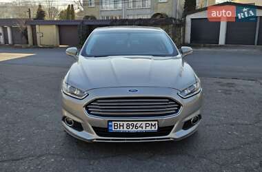 Седан Ford Fusion 2014 в 