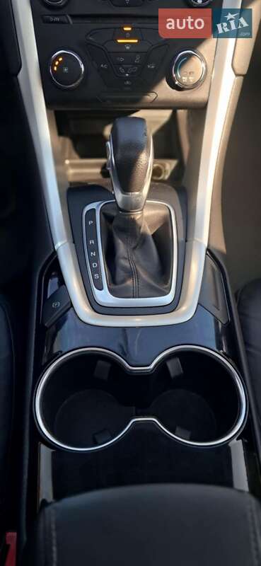 Седан Ford Fusion 2014 в Вінниці