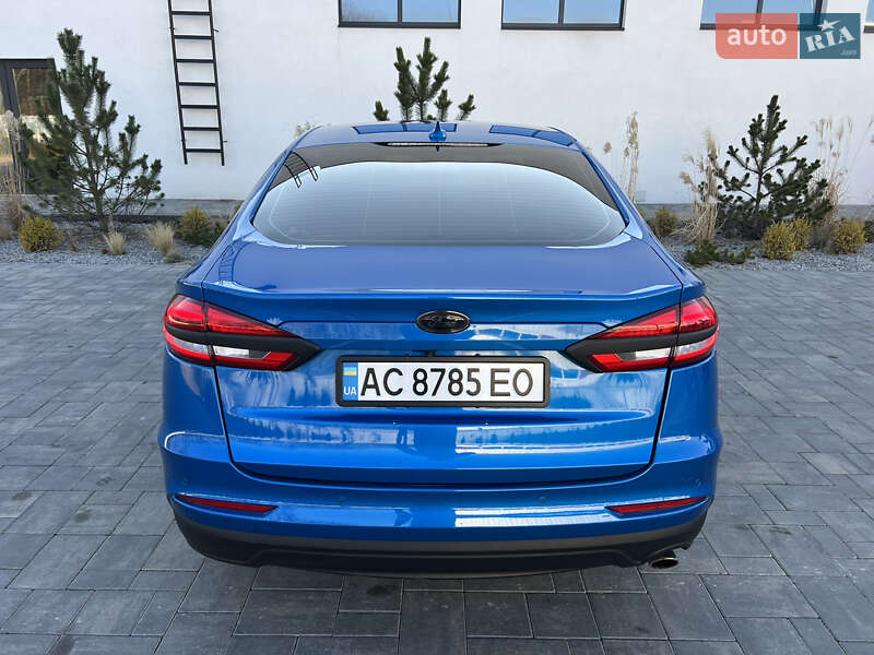 Седан Ford Fusion 2020 в Луцке
