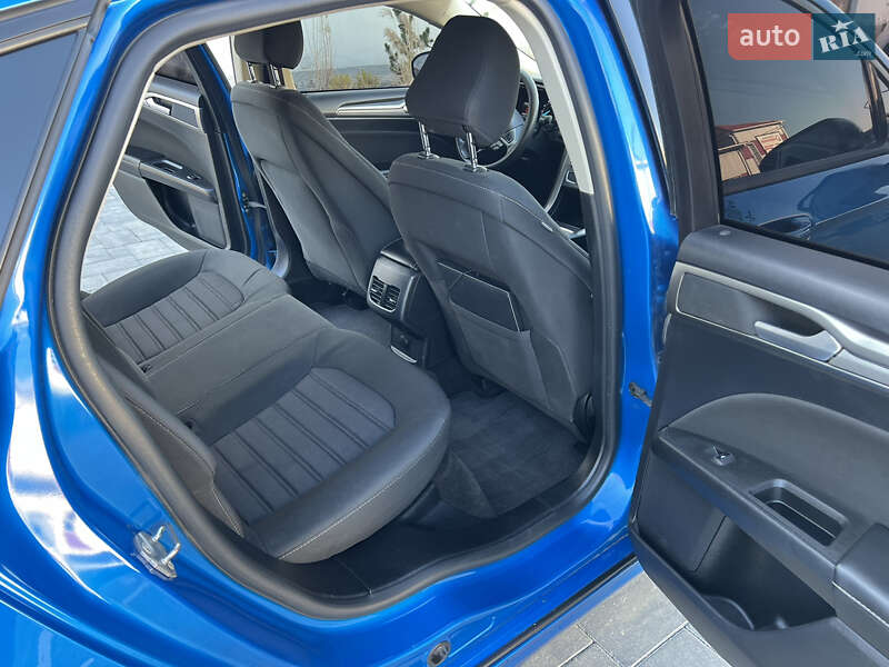 Седан Ford Fusion 2020 в Луцке