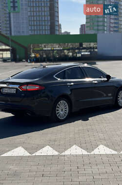 Седан Ford Fusion 2015 в Одессе