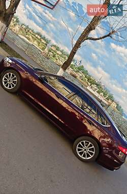 Седан Ford Fusion 2016 в 