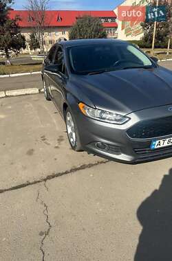 Седан Ford Fusion 2014 в 