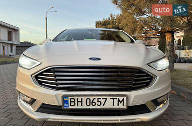 Седан Ford Fusion 2016 в Одесі