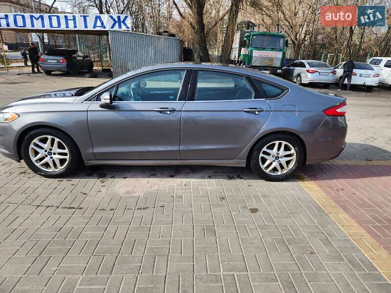 Седан Ford Fusion 2012 в Киеве