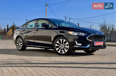 Седан Ford Fusion 2019 в Житомирі