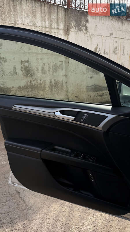 Седан Ford Fusion 2018 в Львове фото 12 Седан Ford Fusion 2018 в Львове