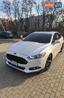 Ford Fusion 2015