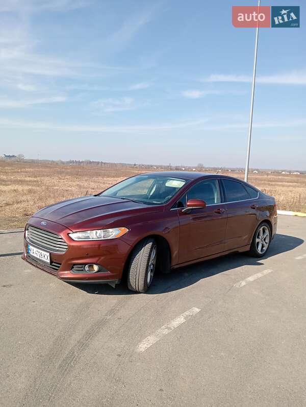 Седан Ford Fusion 2016 в Києві