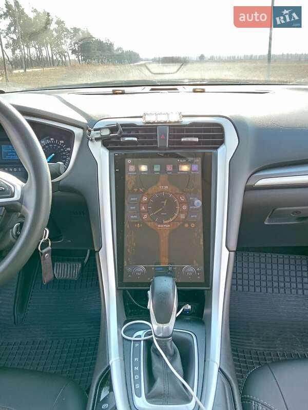 Седан Ford Fusion 2016 в Києві