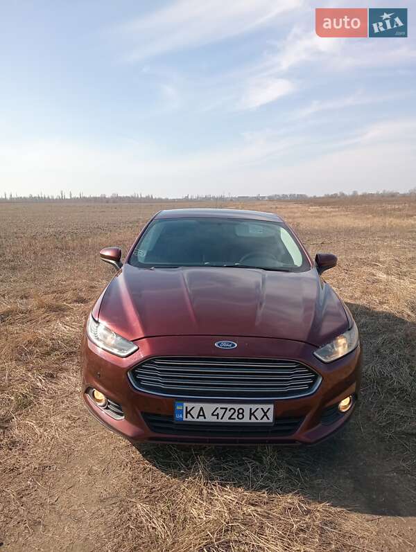 Седан Ford Fusion 2016 в Києві