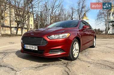 Седан Ford Fusion 2014 в 
