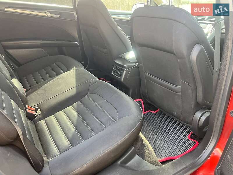 Седан Ford Fusion 2014 в Харкові