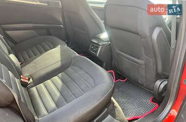 Седан Ford Fusion 2014 в 