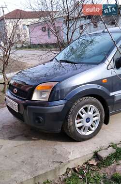 Седан Ford Fusion 2005 в Кілії