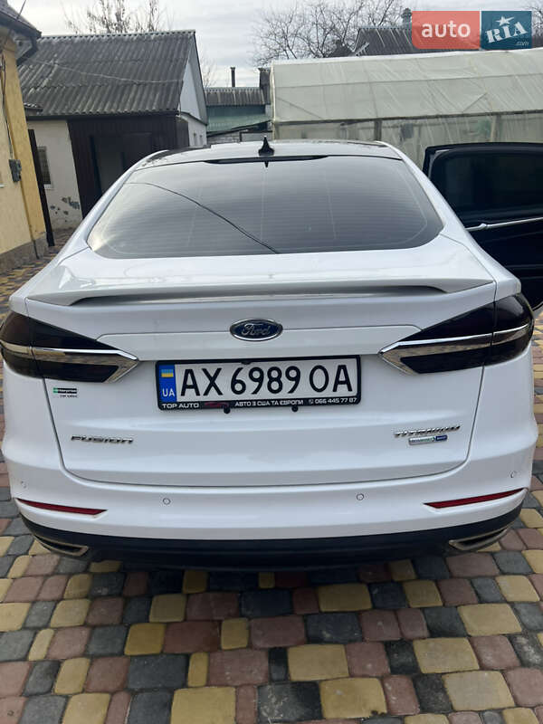 Седан Ford Fusion 2019 в Харькове