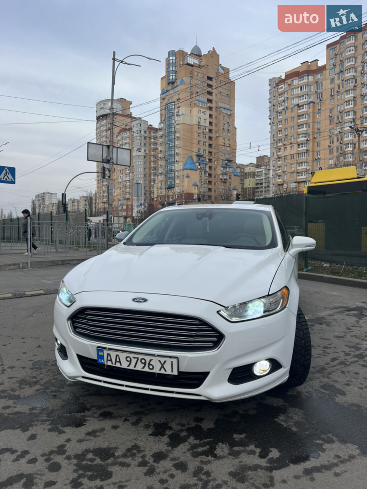 2013 Ford Fusion - мініатюра 2