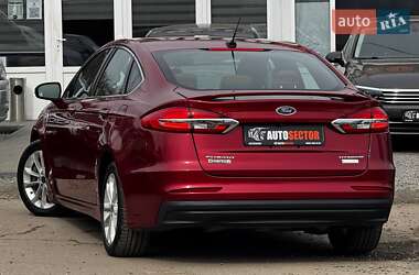 Седан Ford Fusion 2018 в Харкові