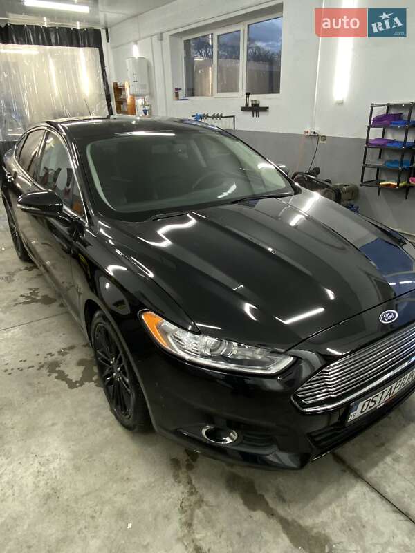 Седан Ford Fusion 2016 в Коломиї