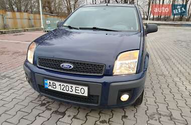Хетчбек Ford Fusion 2010 в 