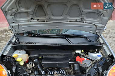 Хетчбек Ford Fusion 2008 в Києві