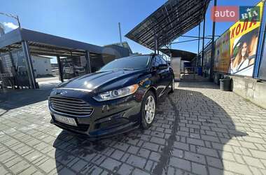 Седан Ford Fusion 2014 в 