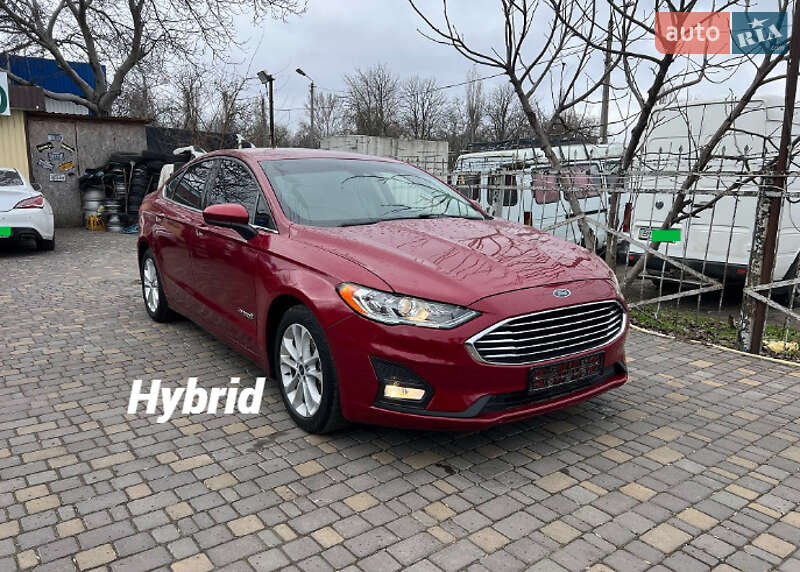 Седан Ford Fusion 2019 в Одессе