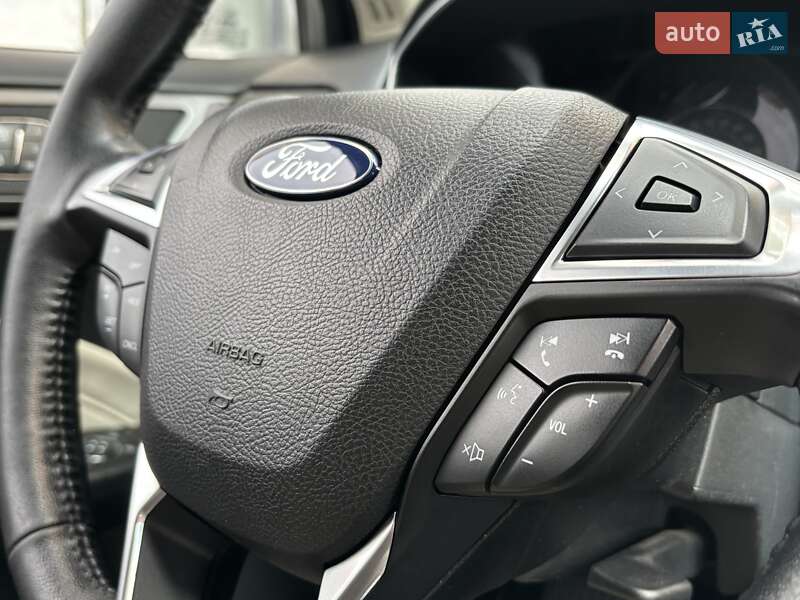 Седан Ford Fusion 2017 в Виннице