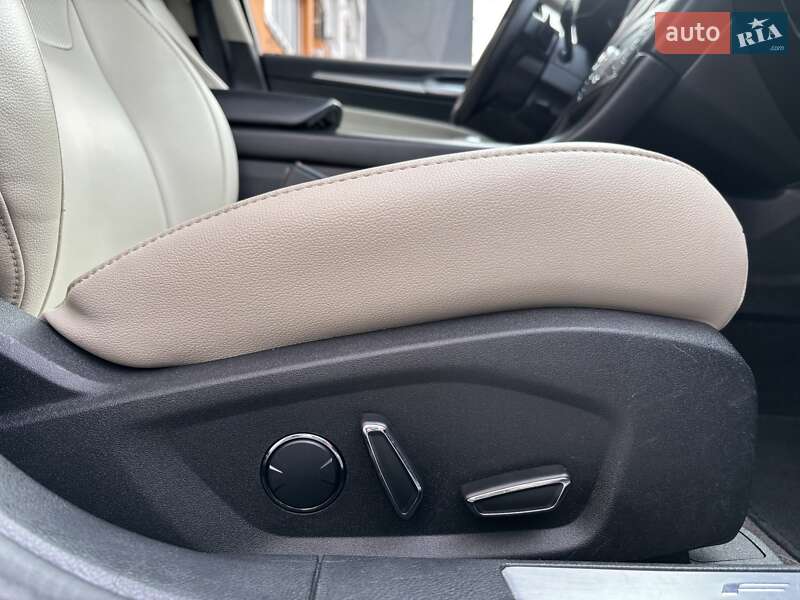 Седан Ford Fusion 2017 в Виннице