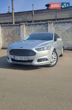 Седан Ford Fusion 2016 в Киеве
