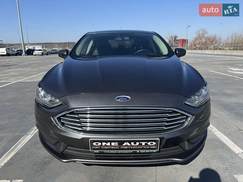 Седан Ford Fusion 2018 в Києві