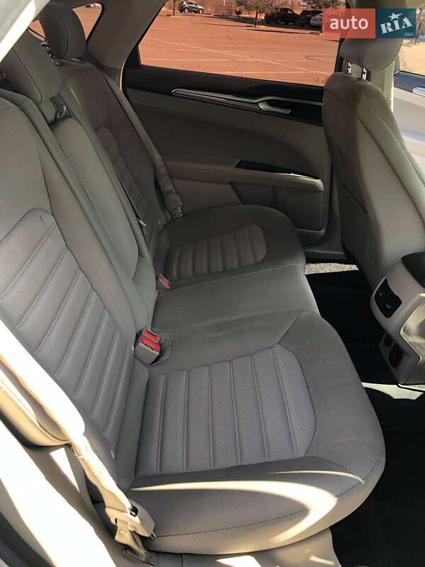 Седан Ford Fusion 2017 в Николаеве